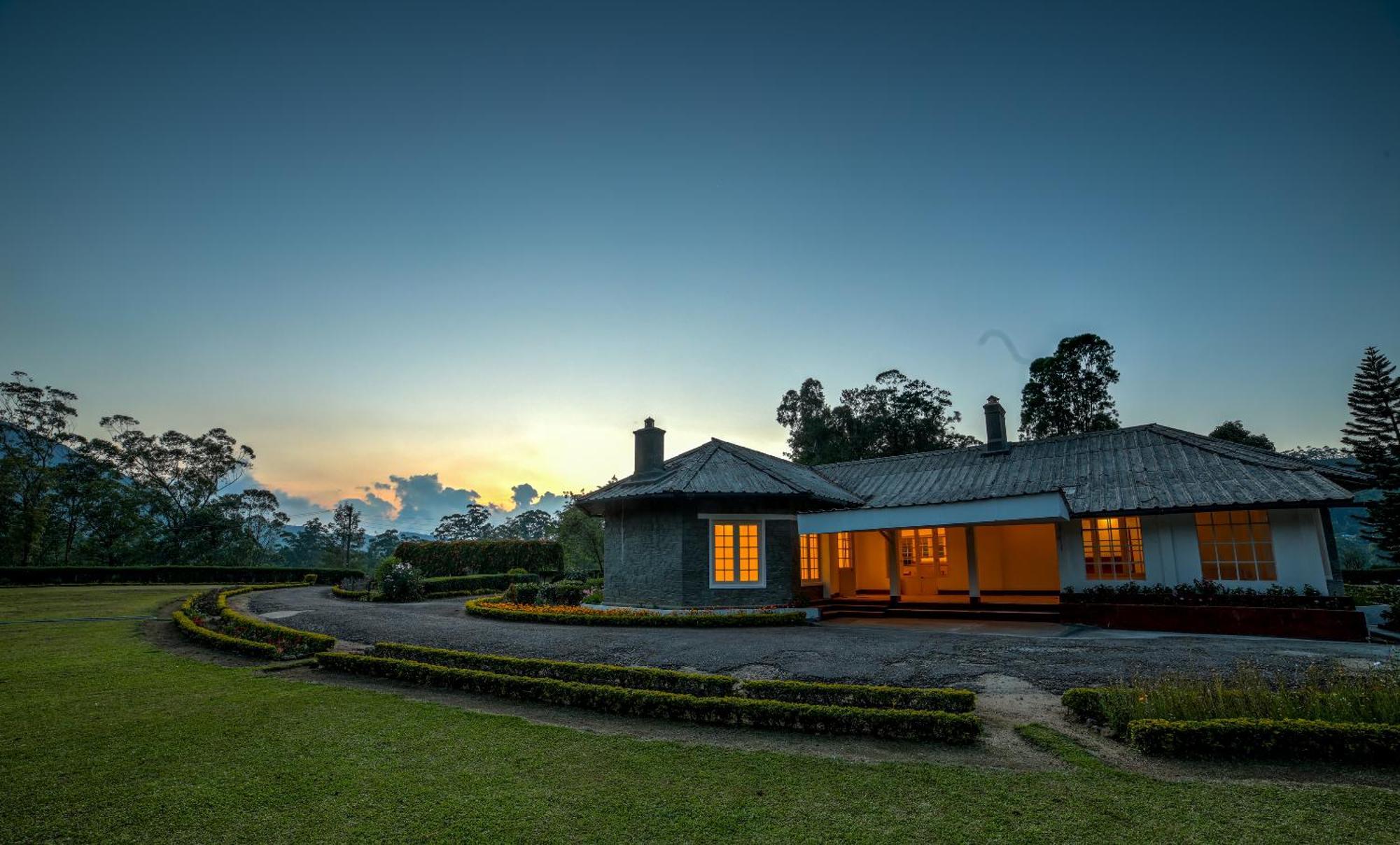 Lockhart Bungalow Munnar - A Cgh Earth Saha Experience 외부 사진